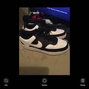 Black & White Nikes women size 7.5